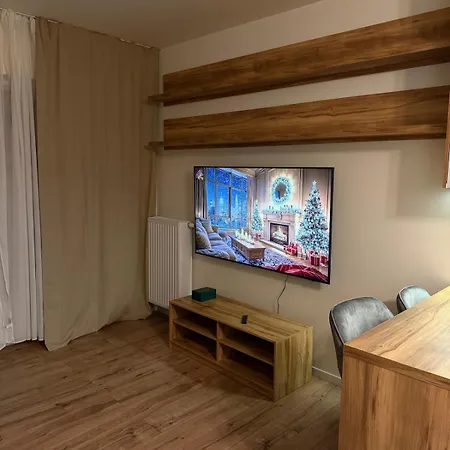 Apartamento New Cozy In A Gated Complex In Wola *